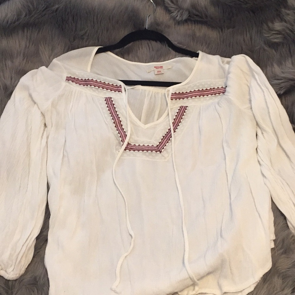 MOSSIMO- embroidered white blouse